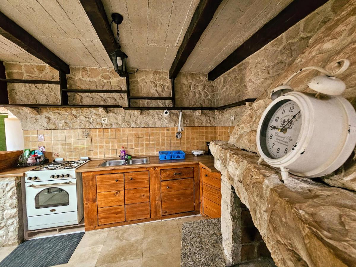 Dalmatia Rustica Comfortable One Bedroom+Fireplace Zadar Exterior photo
